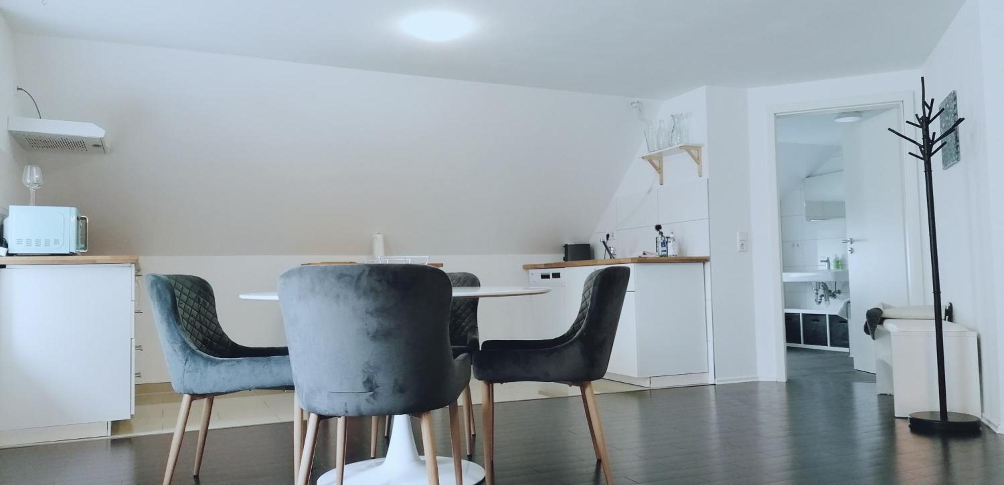 Sleep Well Apartments Detmold - Tempur Beds- Neu - Top Lage - Free Parking - Wifi Екстериор снимка