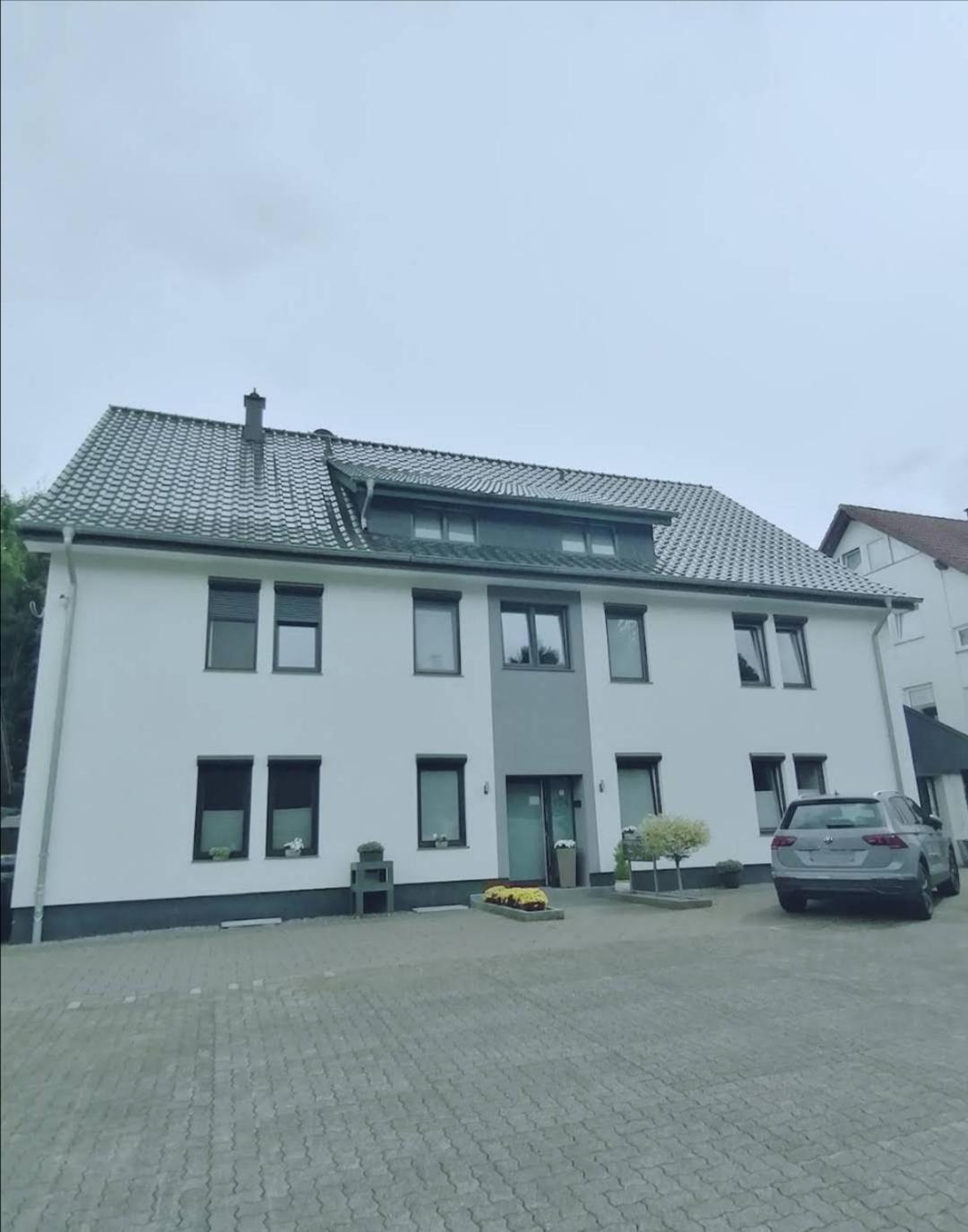 Sleep Well Apartments Detmold - Tempur Beds- Neu - Top Lage - Free Parking - Wifi Екстериор снимка