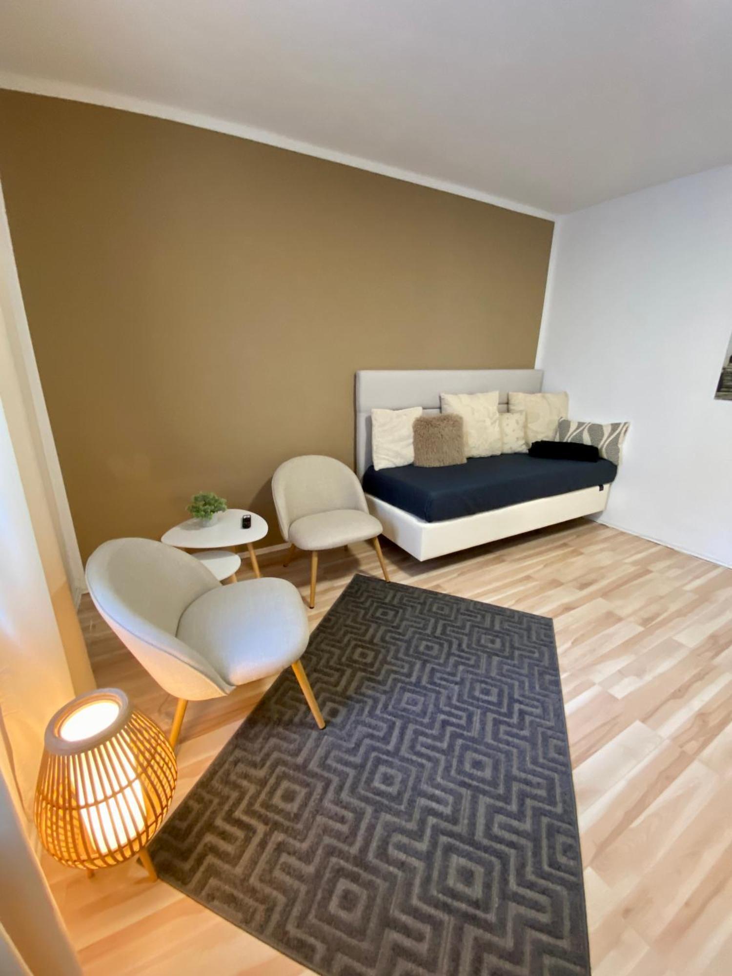 Sleep Well Apartments Detmold - Tempur Beds- Neu - Top Lage - Free Parking - Wifi Екстериор снимка